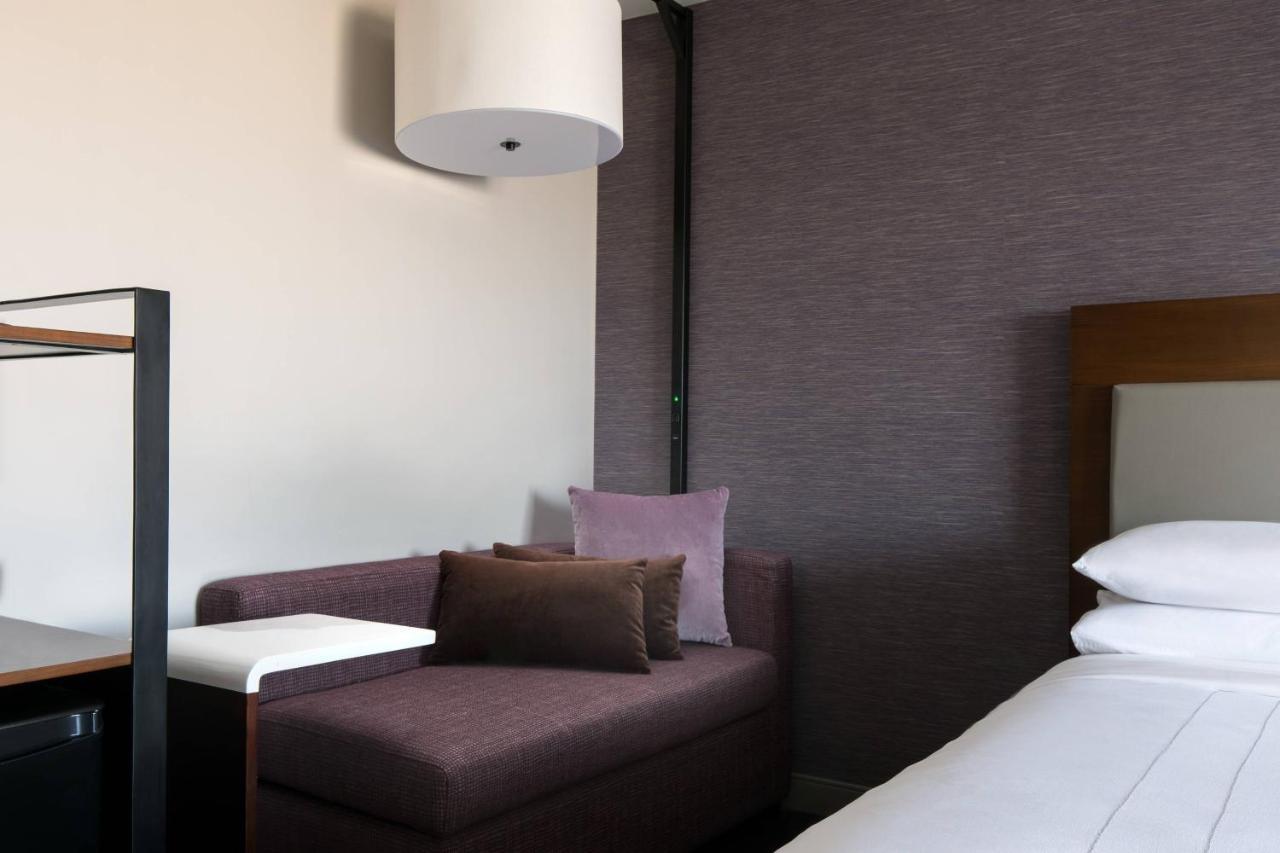 Visalia Marriott At The Convention Center Hotel Ngoại thất bức ảnh