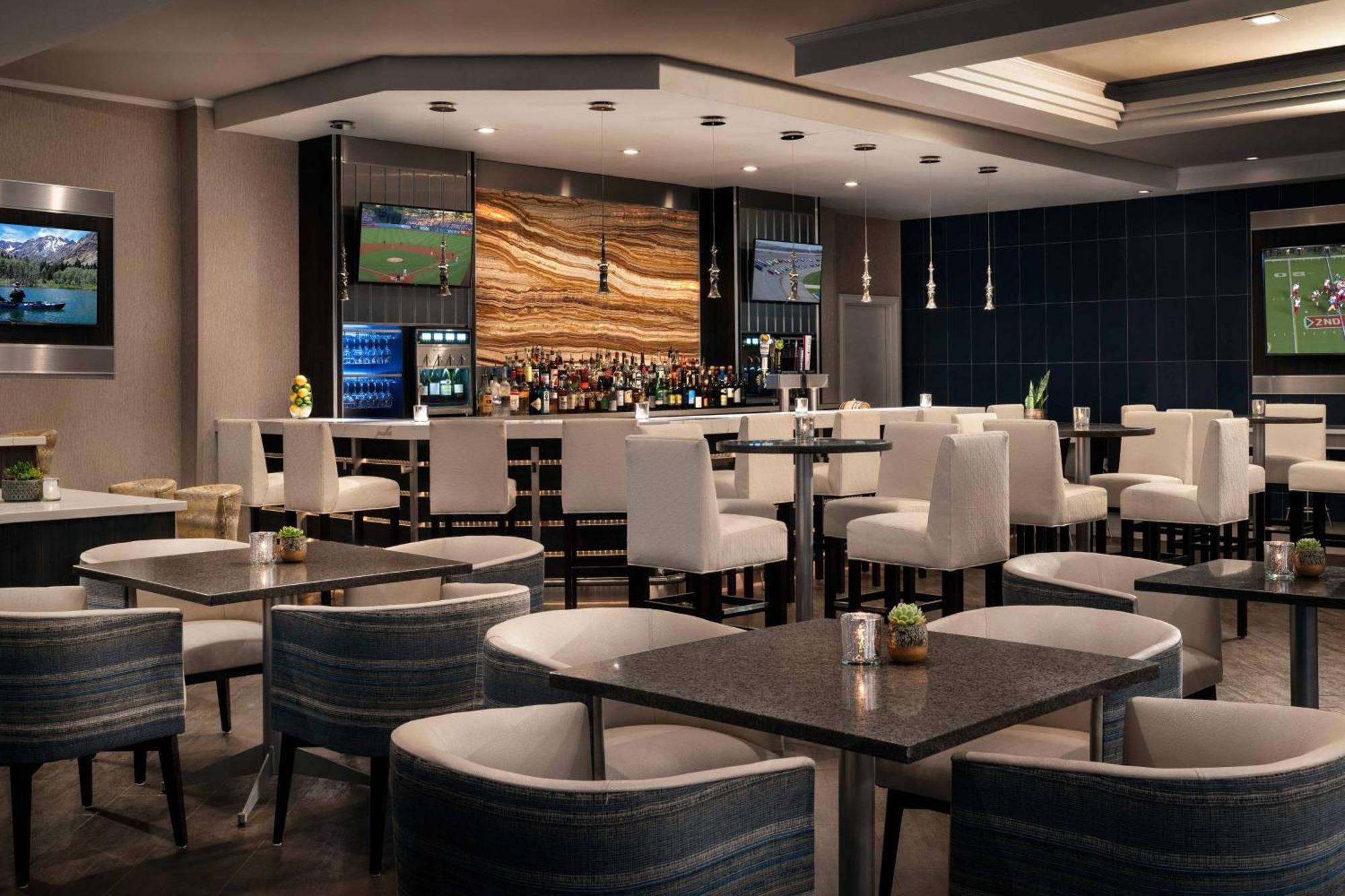 Visalia Marriott At The Convention Center Hotel Ngoại thất bức ảnh
