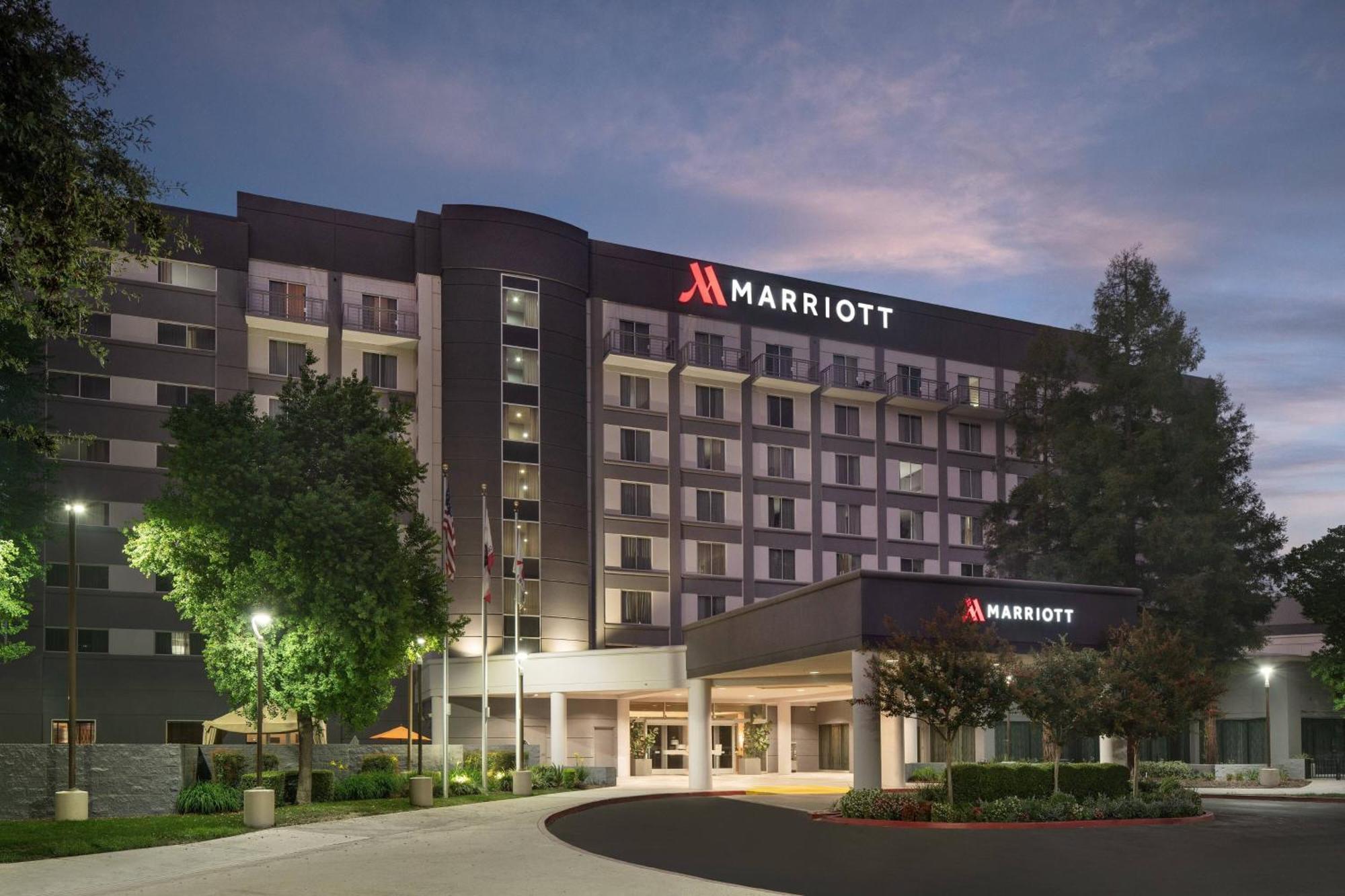 Visalia Marriott At The Convention Center Hotel Ngoại thất bức ảnh