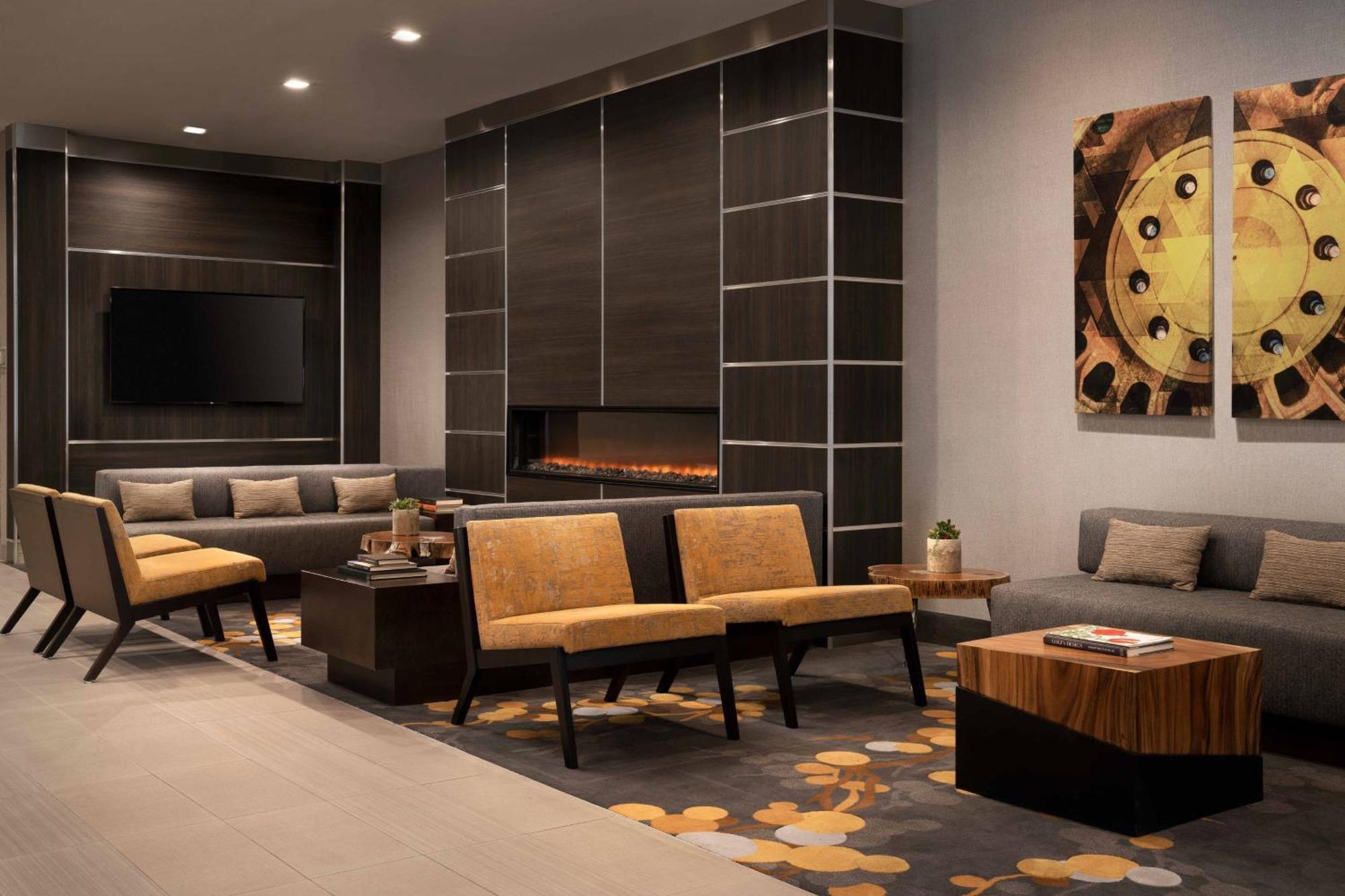 Visalia Marriott At The Convention Center Hotel Ngoại thất bức ảnh