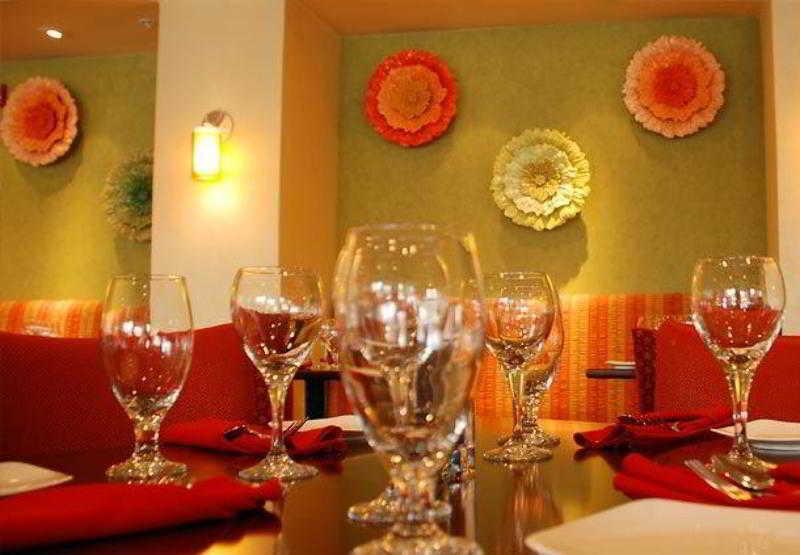 Visalia Marriott At The Convention Center Hotel Ngoại thất bức ảnh