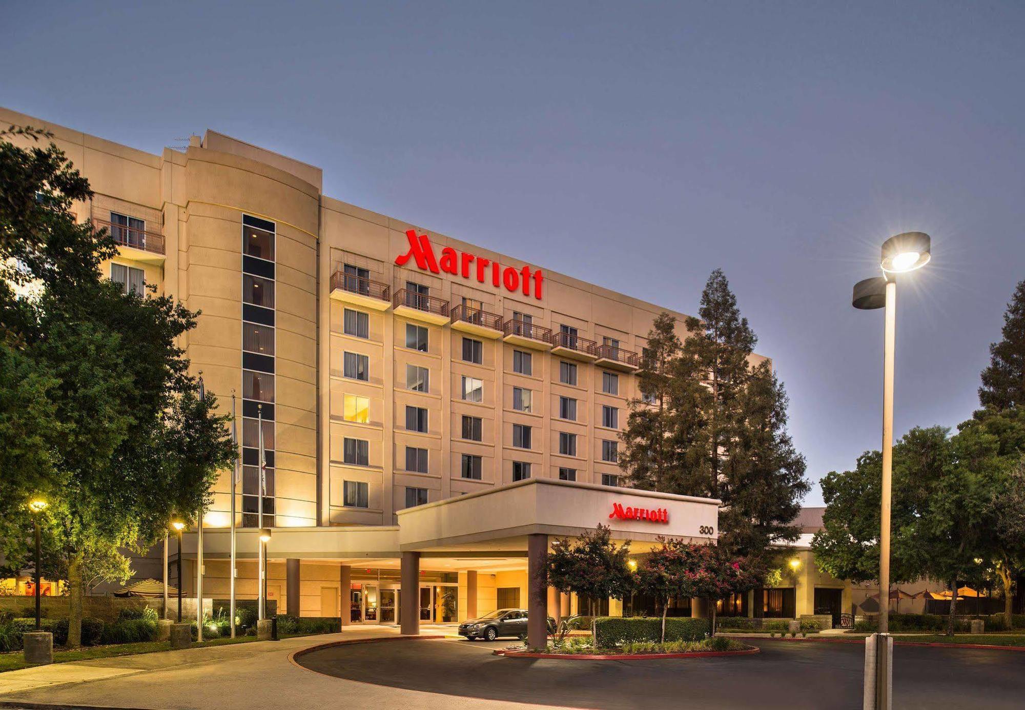 Visalia Marriott At The Convention Center Hotel Ngoại thất bức ảnh