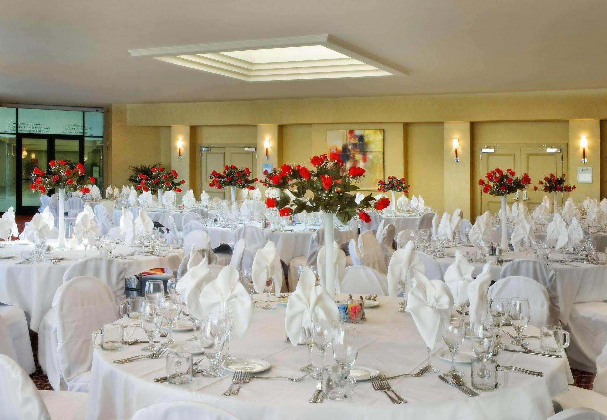 Visalia Marriott At The Convention Center Hotel Ngoại thất bức ảnh
